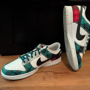 Nike Dunk Plaid Sneakers